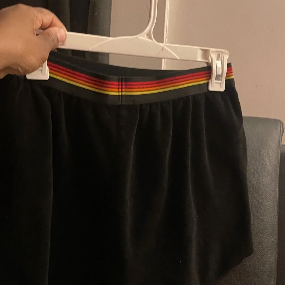 Aviator Nation Black Velour Athletic logo Stripe Lounger Shorts Size XL NWOT